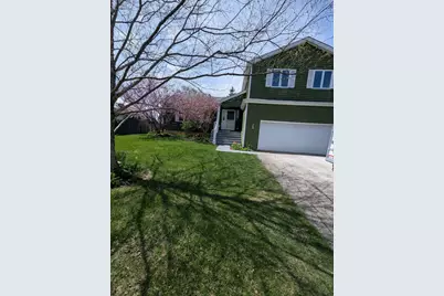 6 Crows Nest Court, Third Lake, IL 60030 - Photo 1