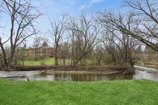 801 N McLean Blvd, Elgin, IL 60123 - Photo 17