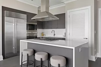 2550 N Lakeview Avenue #N2203, Chicago, IL 60614 - Photo 9
