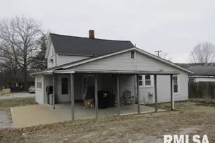 602 4th St, Rosiclare, IL 62982 - Photo 3