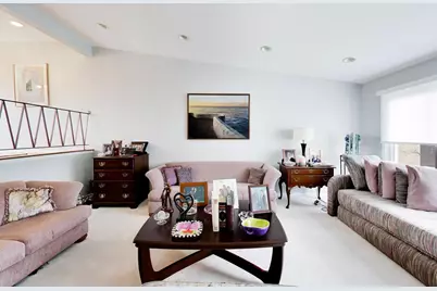 6643 Davis Street, Morton Grove, IL 60053 - Photo 3