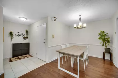 521 Cumberland Trail #D, Roselle, IL 60172 - Photo 5