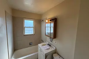15725 Loomis Ave, Harvey, IL 60426 - Photo 7