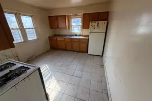 15725 Loomis Ave, Harvey, IL 60426 - Photo 3