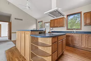 286 Fossil Ridge Rd, Wilmington, IL 60481 - Photo 7