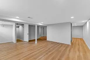 302 W 145th St, Riverdale, IL 60827 - Photo 17