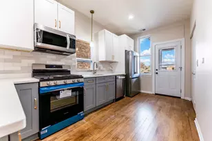 18 S Austin Blvd, Oak Park, IL 60304 - Photo 5