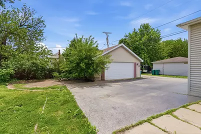 806 Richmond Street, Joliet, IL 60435 - Photo 29