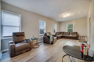 8459 S Morgan St, Chicago, IL 60620 - Photo 11