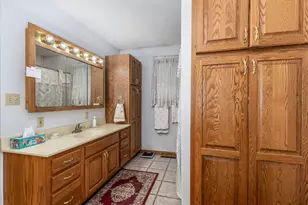 334 S Oak Ln, Streator, IL 61364 - Photo 13
