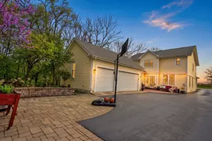 1231 S Ardmore Ave, Villa Park, IL 60181 - Photo 49
