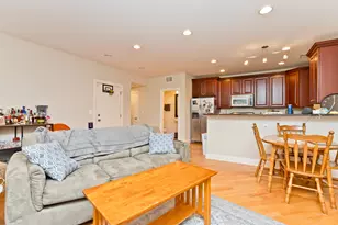 2414 W Moffat St, Chicago, IL 60647 - Photo 5