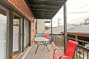 2414 W Moffat St, Chicago, IL 60647 - Photo 15