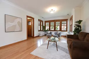 1042 S Kenilworth Ave, Oak Park, IL 60304 - Photo 9