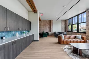 2032 N Clybourn Ave, Chicago, IL 60614 - Photo 23