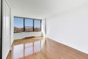 1560 N Sandburg Terrace, Chicago, IL 60610 - Photo 17