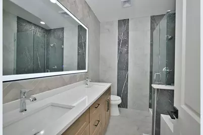 350 E Eastgate Place, Chicago, IL 60616 - Photo 13