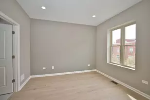 350 E Eastgate Pl, Chicago, IL 60616 - Photo 9