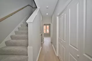 350 E Eastgate Pl, Chicago, IL 60616 - Photo 7
