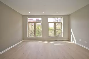 350 E Eastgate Pl, Chicago, IL 60616 - Photo 21