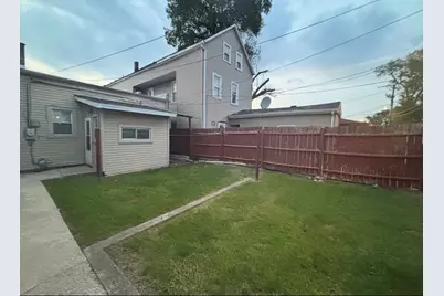 13515 S Baltimore Avenue, Chicago, IL 60633 - Photo 15