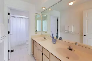 1038 Elmdale Rd, Glenview, IL 60025 - Photo 25