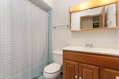 1570 W Goldengate Drive, Addison, IL 60101 - Photo 25