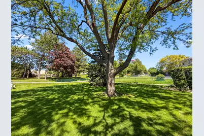 1570 W Goldengate Drive, Addison, IL 60101 - Photo 15