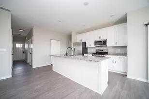 540 Anjali Court, Sycamore, IL 60178 - Photo 3