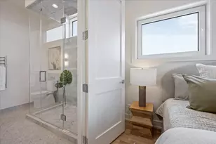 2129 N Damen Ave, Chicago, IL 60647 - Photo 19