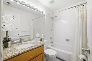 551 Cumberland Trail, Roselle, IL 60172 - Photo 11