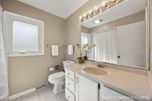 1120 Summit Hills Ln, Naperville, IL 60563 - Photo 21