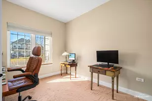 3534 Hidden Fawn Dr, Elgin, IL 60124 - Photo 19