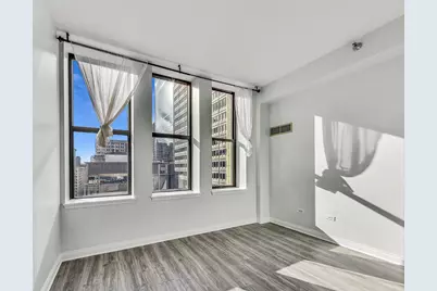8 W Monroe Street #1403, Chicago, IL 60603 - Photo 5