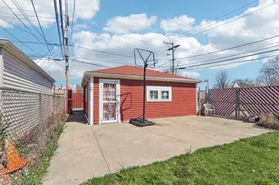 1226 W 77th St, Chicago, IL 60620 - Photo 33