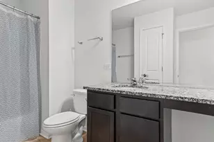 2404 Coastal Sage Ct, Naperville, IL 60563 - Photo 17