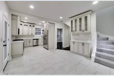 7818 S Merrill Avenue, Chicago, IL 60649 - Photo 15