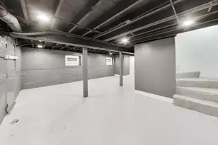 7818 S Merrill Ave, Chicago, IL 60649 - Photo 31