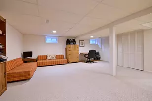 7221 Bayberry Ln, Darien, IL 60561 - Photo 33