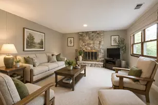 7221 Bayberry Ln, Darien, IL 60561 - Photo 9