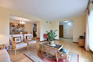 7221 Bayberry Ln, Darien, IL 60561 - Photo 5