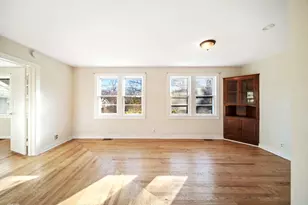 1805 Gilbert Ave, Downers Grove, IL 60515 - Photo 7