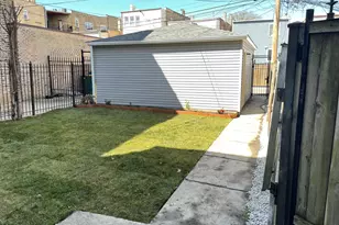 4044 W Kamerling Ave, Chicago, IL 60651 - Photo 17