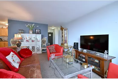 4250 N Marine Drive #1731, Chicago, IL 60613 - Photo 11