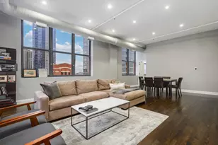 360 W Illinois St, Chicago, IL 60654 - Photo 13