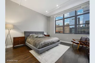 360 W Illinois Street #10F, Chicago, IL 60654 - Photo 15
