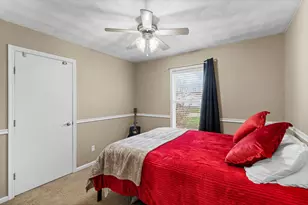 611 Lanae Way, South Beloit, IL 61080 - Photo 11