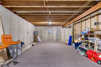 611 Lanae Way, South Beloit, IL 61080 - Photo 15