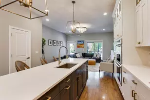 926 N Honore St, Chicago, IL 60622 - Photo 5