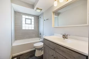 1315 Prince Dr, South Holland, IL 60473 - Photo 13